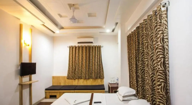 Hotel Anand Heritage, Забронировать Отель Отели штата Махараштры 3 звезды, 3*