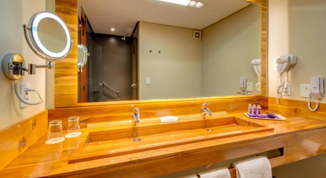 Трёхместный семейный номер Standard Wish Serrano Resort