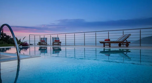Вилла Luxury с 3 комнатами с видом на море Villa Rubini