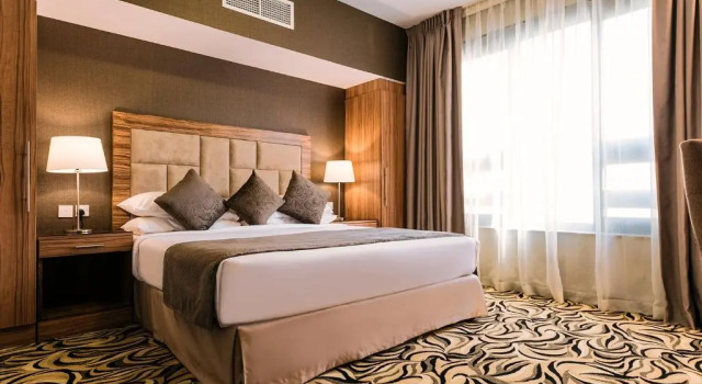 Двухместный номер Standard Emirates Plaza Hotel