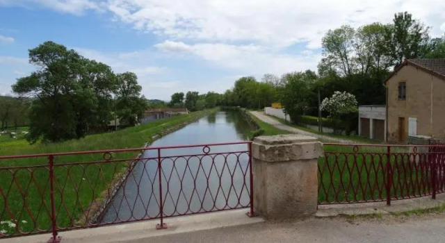 Le Chantemerle, Prenota Hotel Briennon Loira