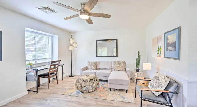 Quaint Sedona Cottage w/ Backyard + Views!