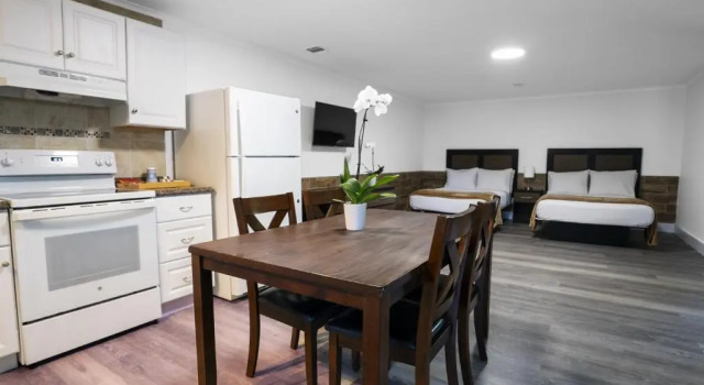 Студия Standard Hamptons Vacation Inn