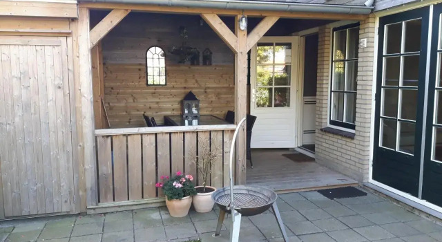 Sneek Vakantiehuis Verhuur, Prenota Hotel Sneek Frisian lakes