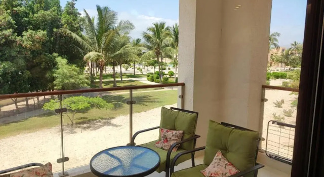 Hawana Salalah luxury studio, Book Hotel Hoteller i Taqah med parkering, Parkering