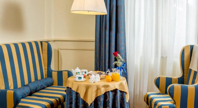 Полулюкс Hotel Casale