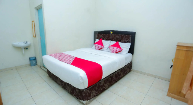 OYO 2692 Penginapan Mba Ros