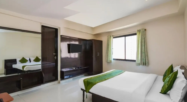 Treebo Trip Mahalaxmi Executive, Забронировать Отель Отели штата Махараштры 3 звезды, 3*