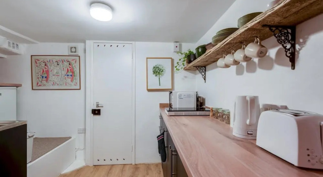 Апартаменты The Summertown Studio 1 Bedroom Kitchenette
