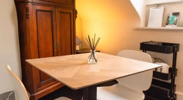 Maison Bontinck Laurentplein 2, Забронировать Отель Отели Leiestreek с парковкой, Парковка