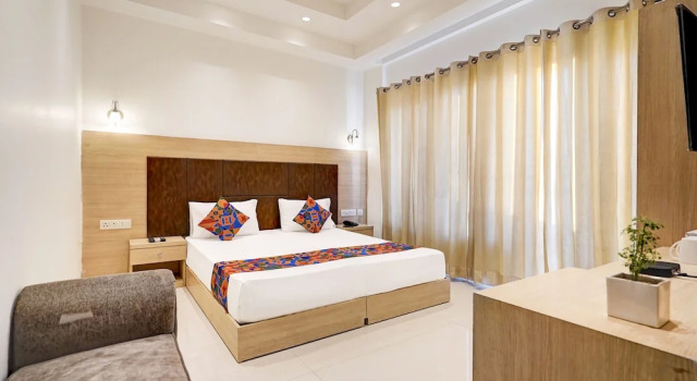 Номер Premium Fabhotel Interglobe Oasis