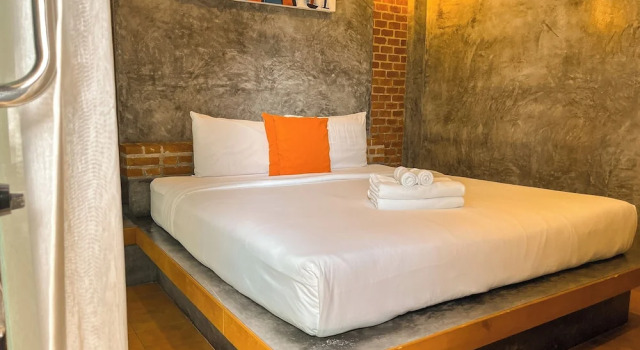 Двухместный номер Standard с балконом BaanMee Phuket near Chalong Pier