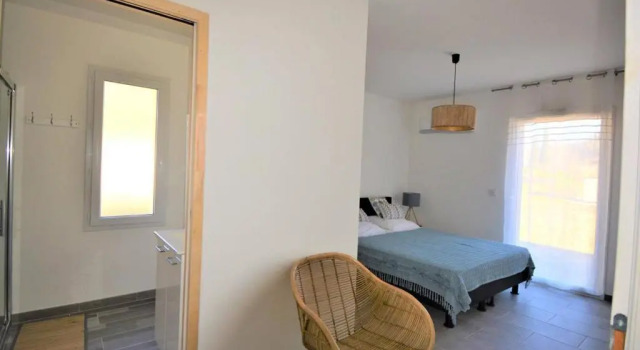 Maison Salavas, 4 pièces, 8 personnes - FR-1-382-146