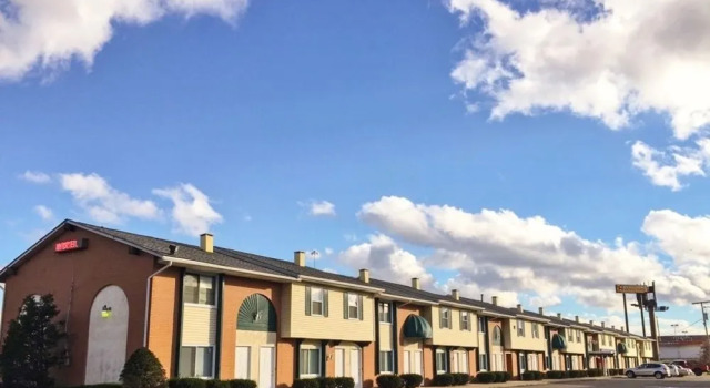 Magnuson Hotel Extended Stay Canton Ohio (ex. Americas Best Value Inn), Book Hotel Canton Ohio