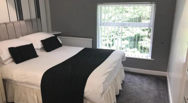 Двухместные апартаменты c 1 комнатой La Suisse Serviced Apartments