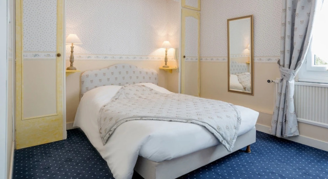 Номер Standard Logis Hôtel Auberge du Port des Roches