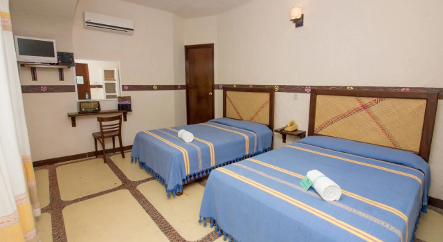 Hotel OM Tangolunda, Book Hotel Tangolunda 
