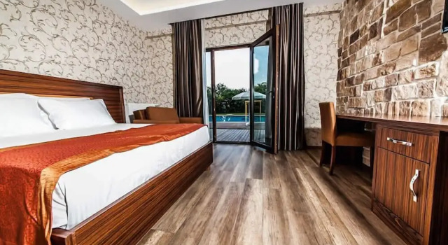 Двухместный номер Deluxe с балконом и с красивым видом из окна My Green Otel