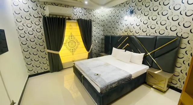 One Click 7 Guest House