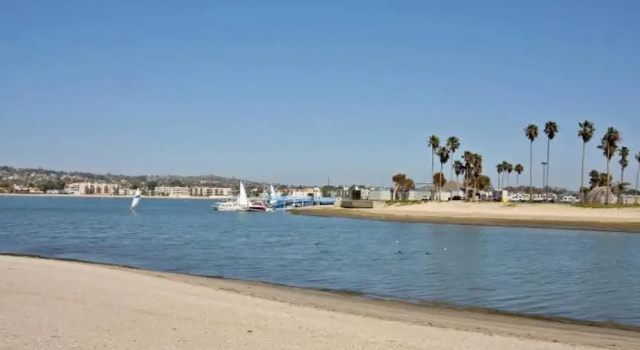 Коттедж Brand NEW - Bay View Beach House - Houses for Rent in San Diego