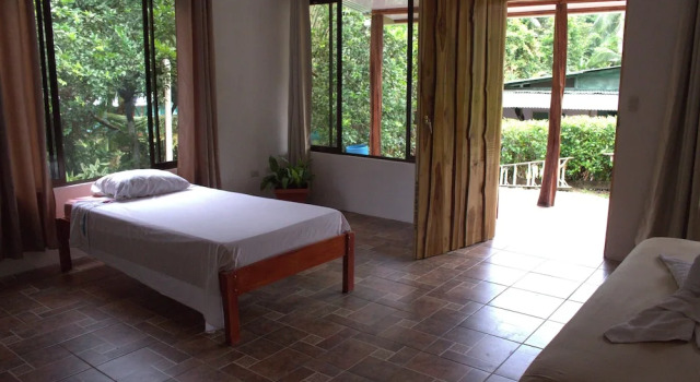 Cabinas Casa Miriam Drake Bay