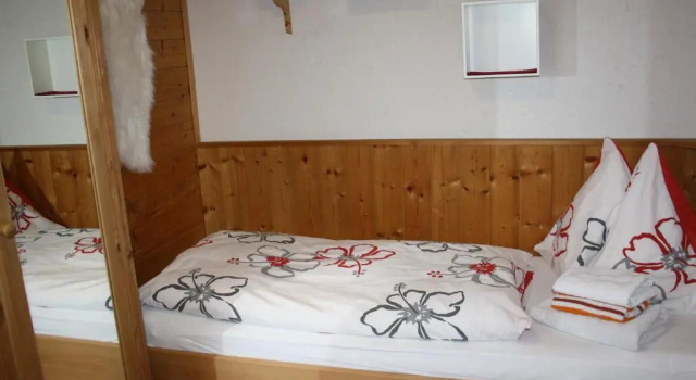 Апартаменты с балконом Ferienwohnung am Krausberghof mit Balkon und Parkplatz, 6 Fahrminuten zur Alpentherme Gastein und zur Schlossalmbahn
