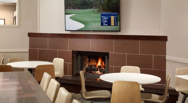 Residence Inn Atlanta Buckhead, Book Hotel Atlanta Georgia, nær MARTA-Lenox Station