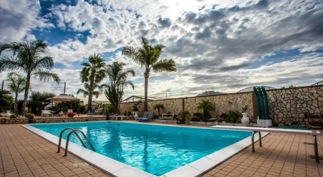 Villa Aurelia Pompei, Забронировать Вилла Бизнес-отели Помпеи, 4* 5*