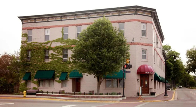 The Winter Inn, Varaa Hotelli Greenville Michigan
