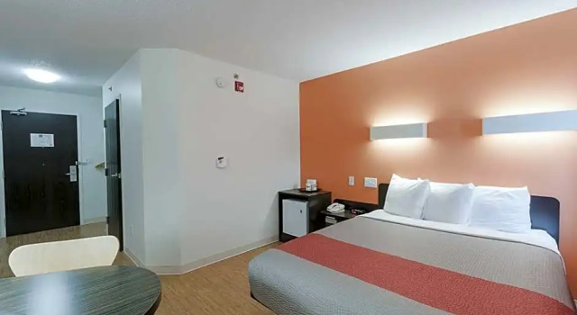 Номер Standard Motel 6-Brandon, MB