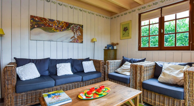 Holiday Home in Miremont with Garden, Patio, Veranda