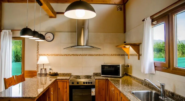 Коттедж с 2 комнатами Kurtem Lodge