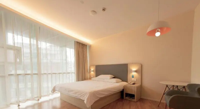 Двухместный номер Superior Hanting Hotel Shanghai Nanjing Road Padestrian Street Center