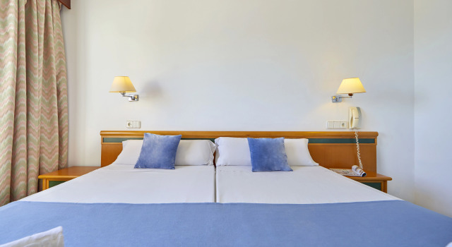 Gavimar Cala Gran Hotel and Apartments, จอง อพาร์ทเมนท์ Cala d'Or มายอร์กา