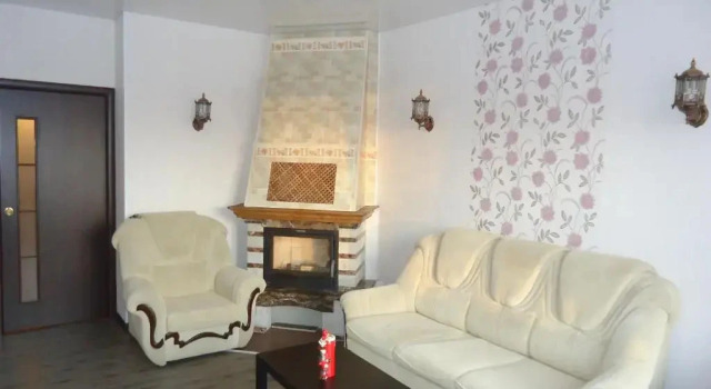 Zhili-Byli Guest House, Buchen Sie Pension  