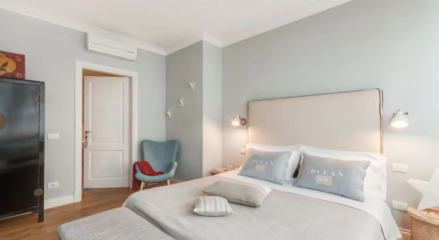 Lovely Apartment in Florence for 6 - Three Bedroom Apartment, Sleeps 6, Забронировать Апартаменты/квартира Флоренция Тоскана, рядом с Дом Буонаротти
