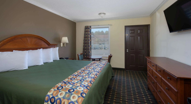 Travelodge by Wyndham Orangeburg