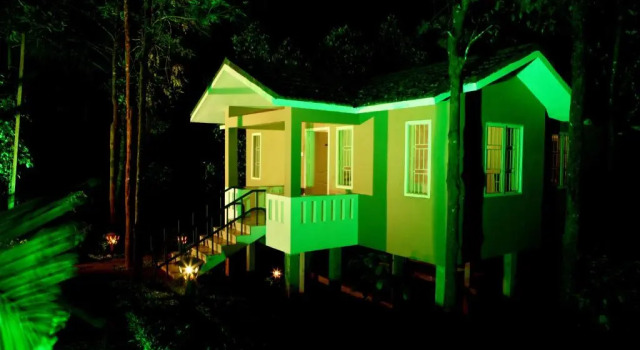 Коттедж Superior Lakkidi Village Resort Wayanad