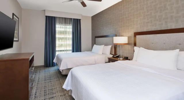 Четырёхместный люкс c 1 комнатой Homewood Suites by Hilton Pittsburgh Downtown