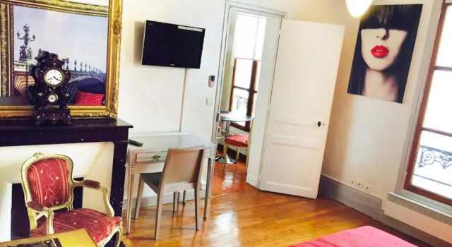 Студия Le Pavillon Hotel