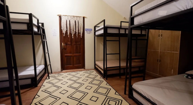 Bett im Wohnheim Oke Baik Hostel
