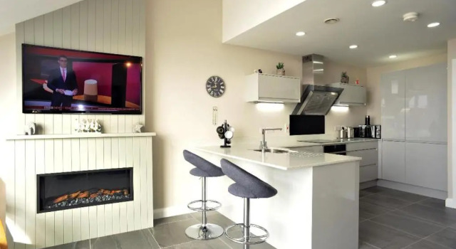 Апартаменты Apartment 10, SOUTH PIER, 13-14 Kerr Street,
