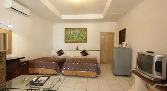 Бунгало Standard Alit Beach Resort and Villas