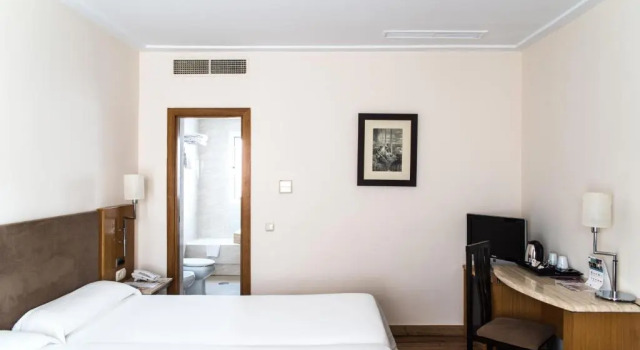 Двухместный номер Superior с видом на город Hotel Inglaterra