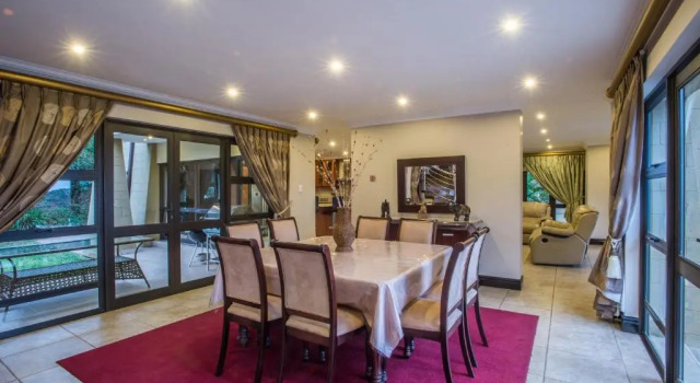 Коттедж Zimbali Holiday Home-22 Acaciawood