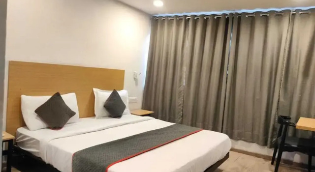 Номер Deluxe SwagStay Hotel Century, Nagpur