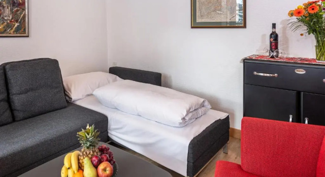 Schweizerhof Ferienwohnungen Lenzerheide 4, Book Hotel Vaz-Obervaz Grisons