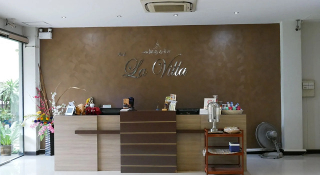 Hotel La Villa Khon Kaen, Rezervovat Hotel Levné hotely v North-Eastern Thailand