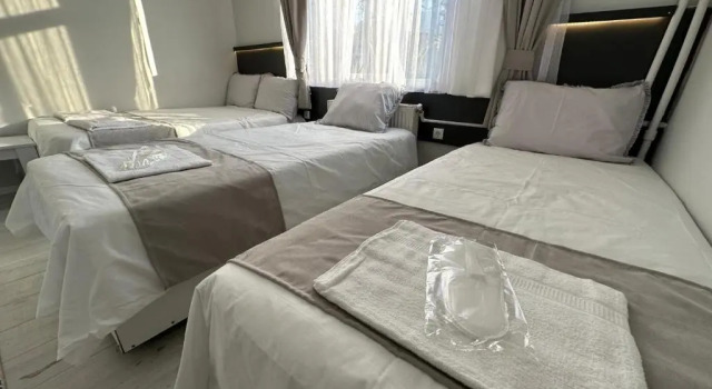Otel Ni̇l Firat, Rezervovat Hotel Hotely v Bursa se snídaní, poblíž Green Mosque, Snídaně