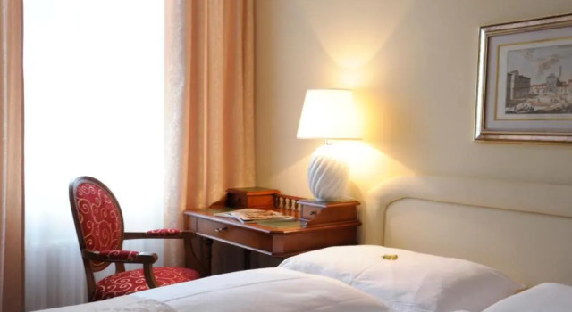 Четырёхместный номер Standard Newly renovated Boutique Hotel Vier Jahreszeiten in the heart of Salzburg